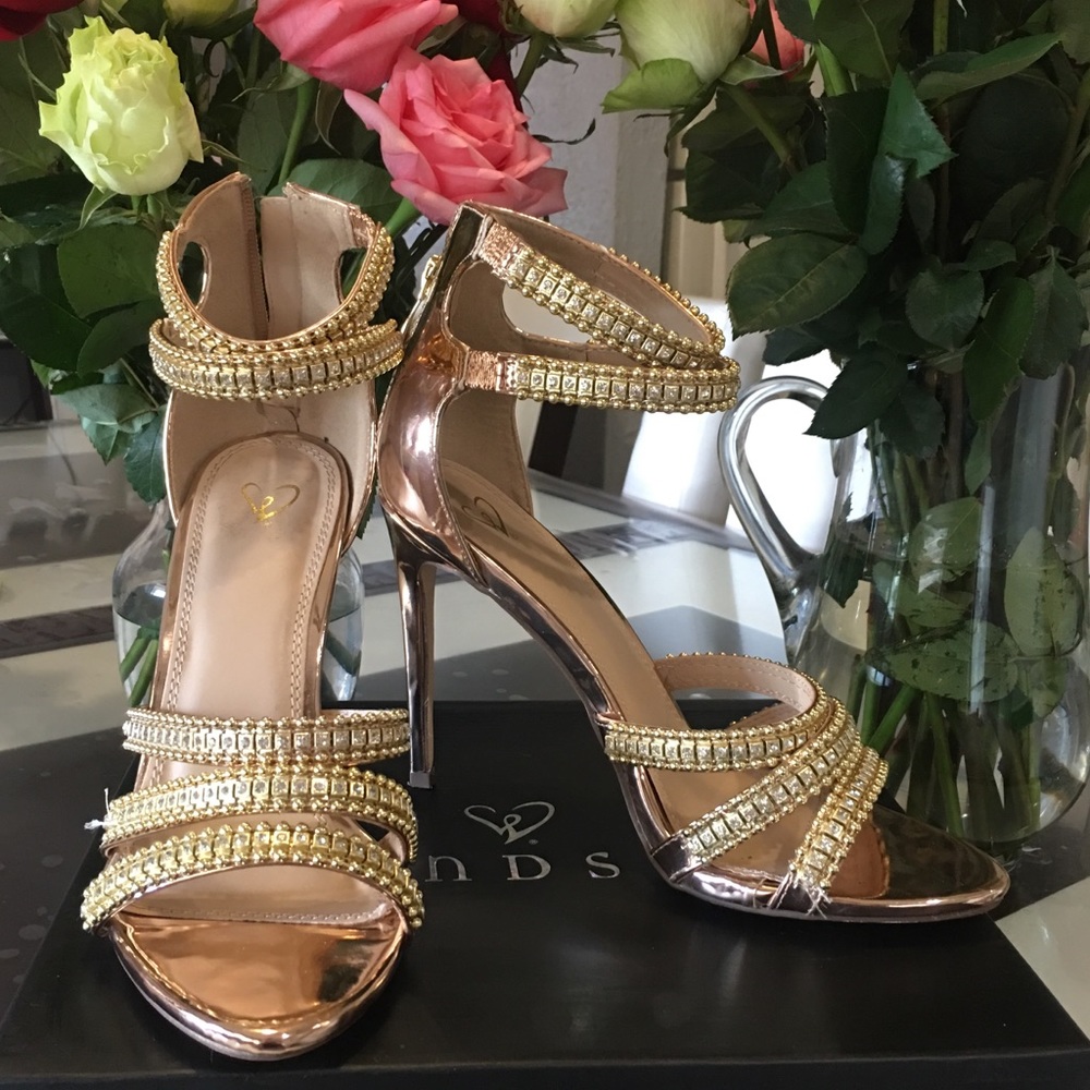 Glamorous Barbara style rose gold heels 8.5 M